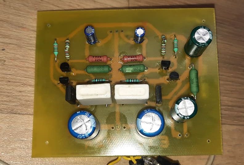 Headphone amp 1.jpg