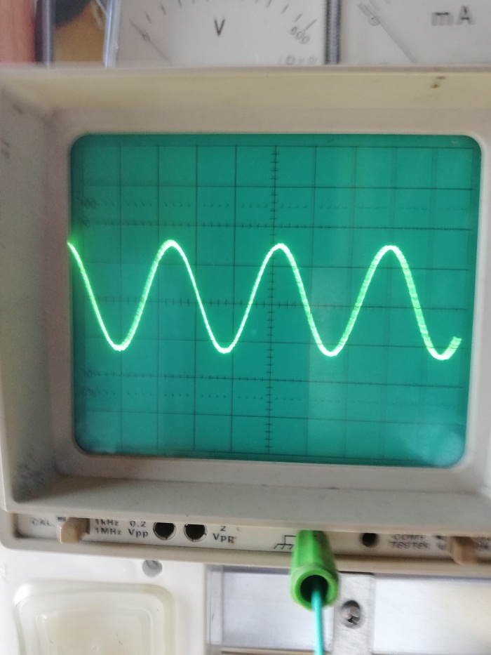 4  20Hz SINUS.jpg