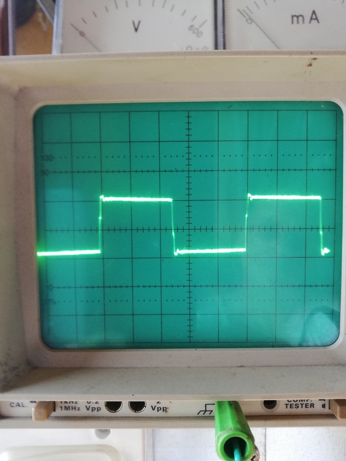 9  SQW 10KHz.jpg