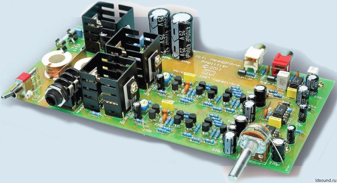 Amplificator casti component.jpg